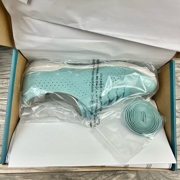 NIB Dansko Orli Nappa Leather Sneaker Aqua Blue - Picture 9 of 13